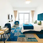 Luxurious & Modern Studio In Jvc