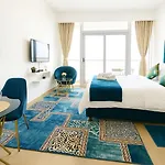 Luxurious & Modern Studio In Jvc